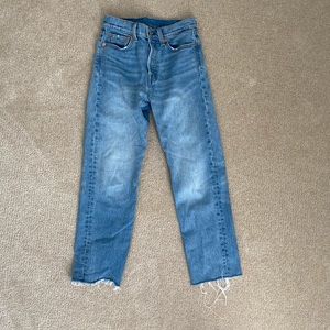 Levi’s wedgie straight light wash jeans size 25